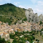 Castelmezzano_-_Province_of_Potenza_Italy_-_3_July_2010-scaled