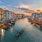 italy–venice–elevated-view-of-canal-in-city-543346423-59812f179abed50010eeb207 (1)